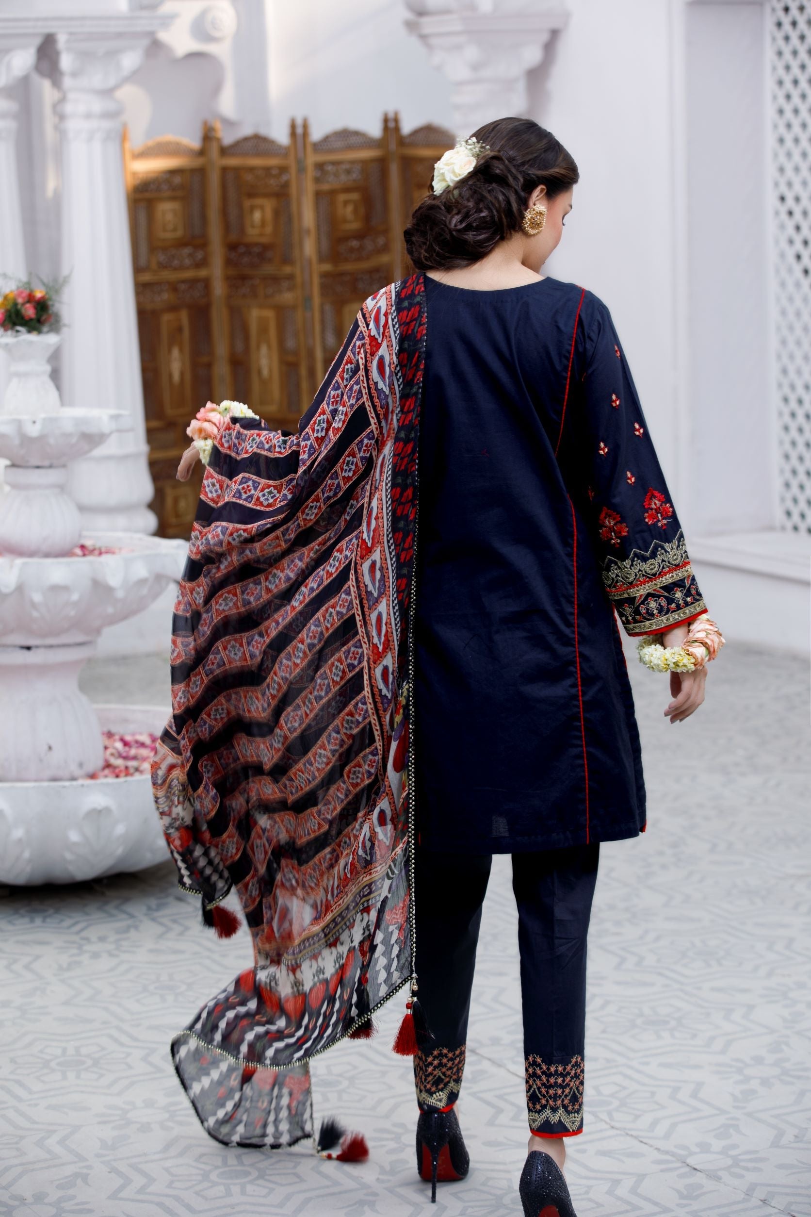 Mother's Embroidered 3-Piece Luxury Pret Suit – Mother-Daughter Collection