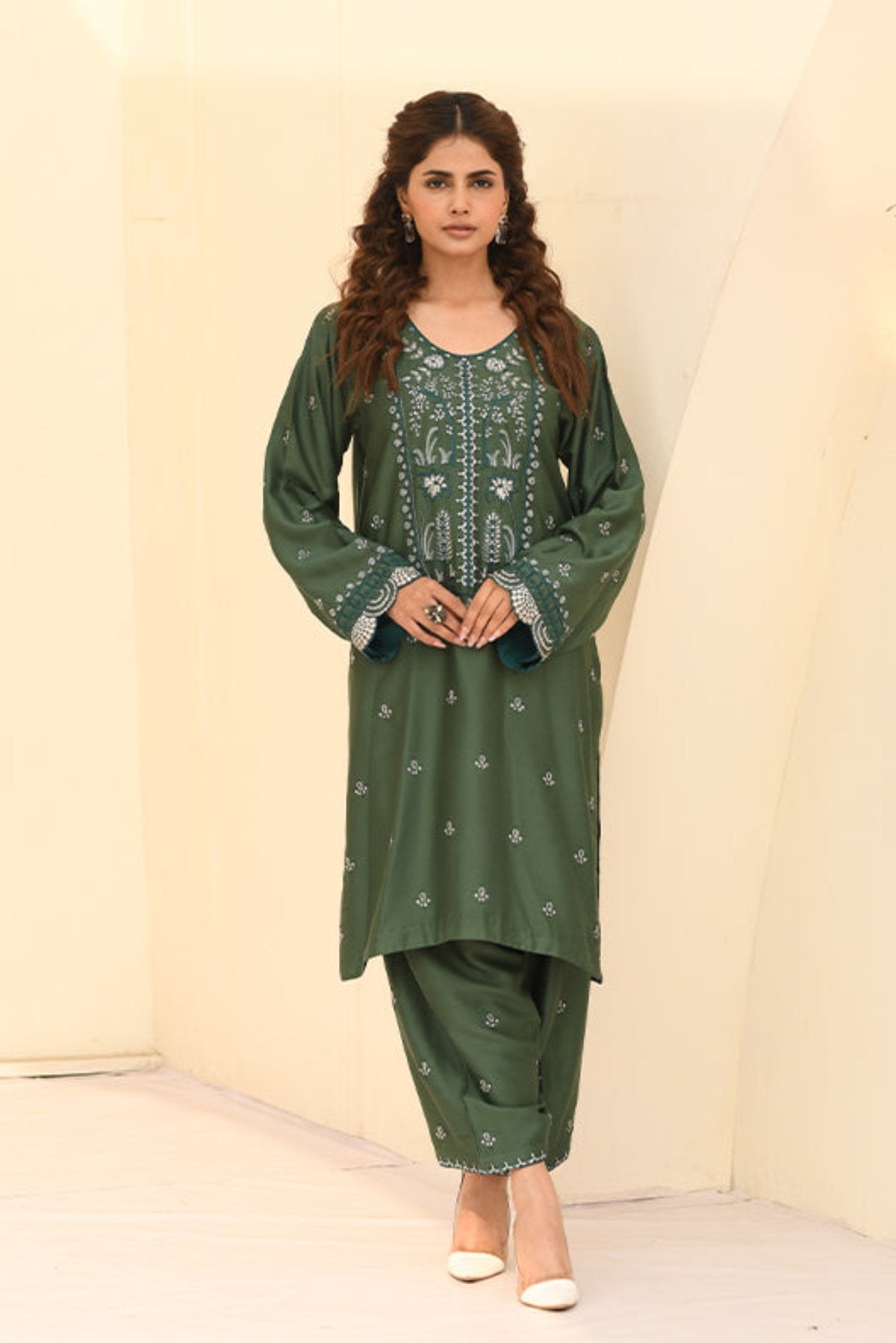 Pink Cottel Embroidered 2-Piece Suit – Winter Stitched