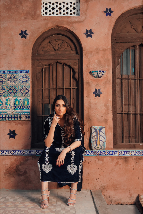 Opulent Velvet Kaftan with Intricate Adda Embroidery