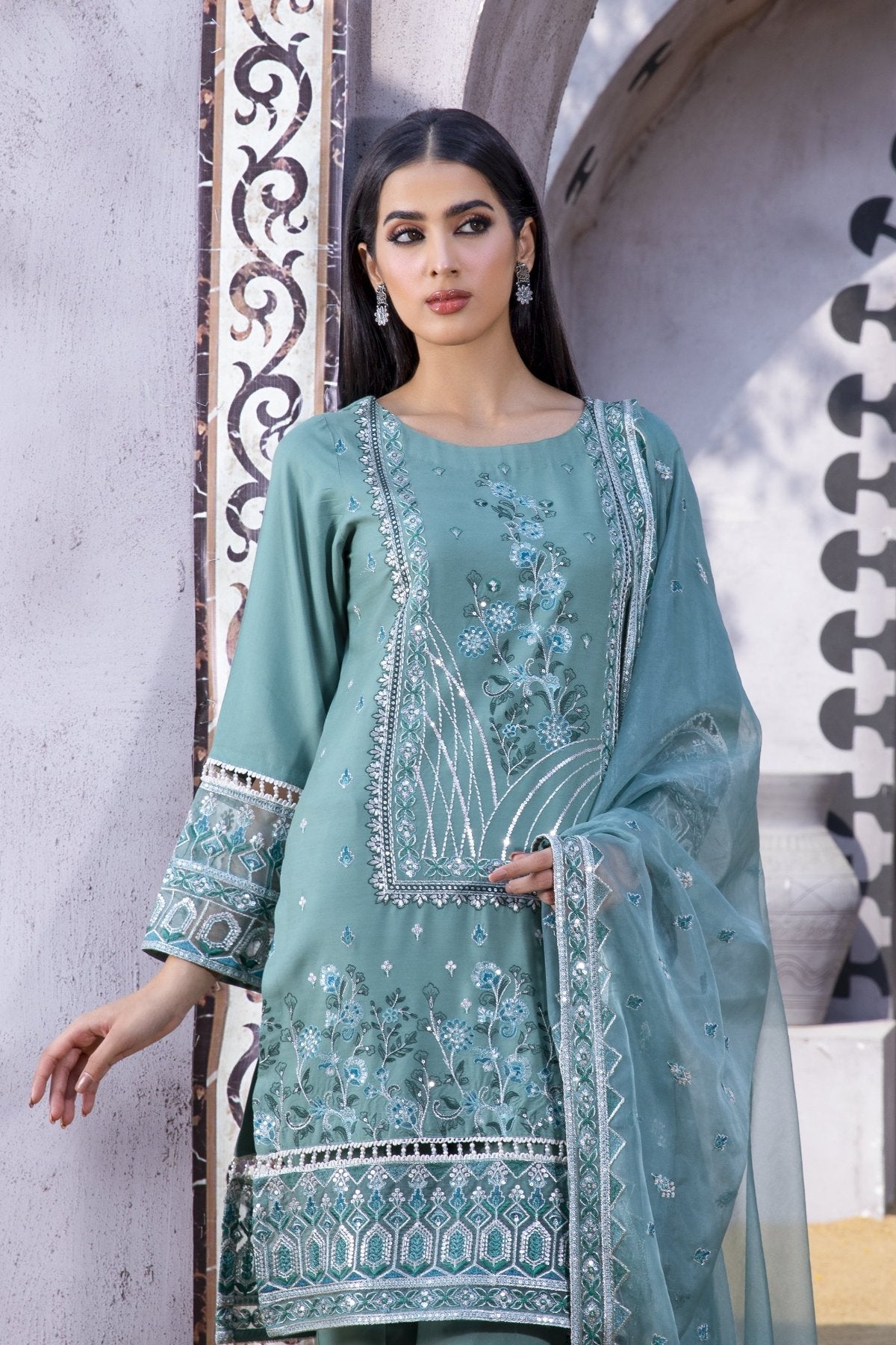 Persian Green Embroidered Linen 3-Piece Suit