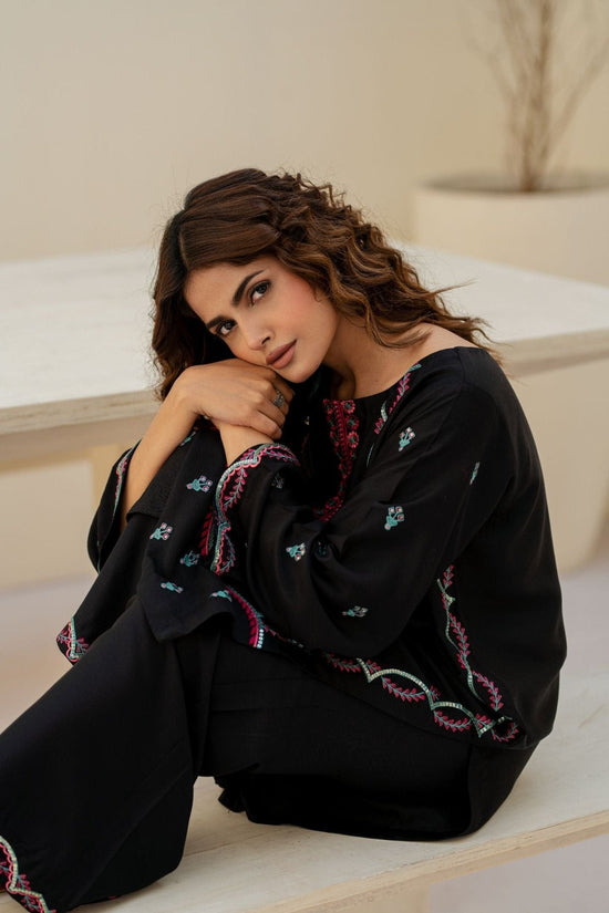 Grey Cottel Embroidered 2-Piece Suit – Winter Stitched