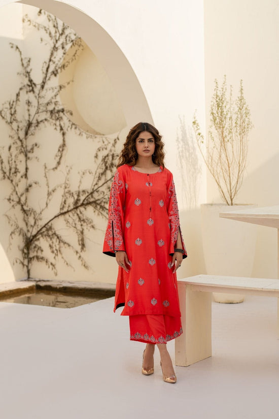 Peach Cottel Embroidered 2-Piece Suit – Winter Stitched