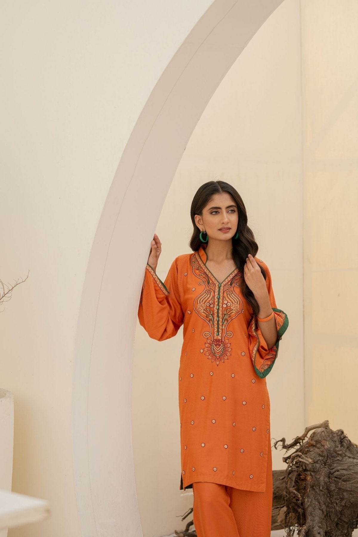 Ivory Cottel Embroidered 2-Piece Suit – Winter Stitched