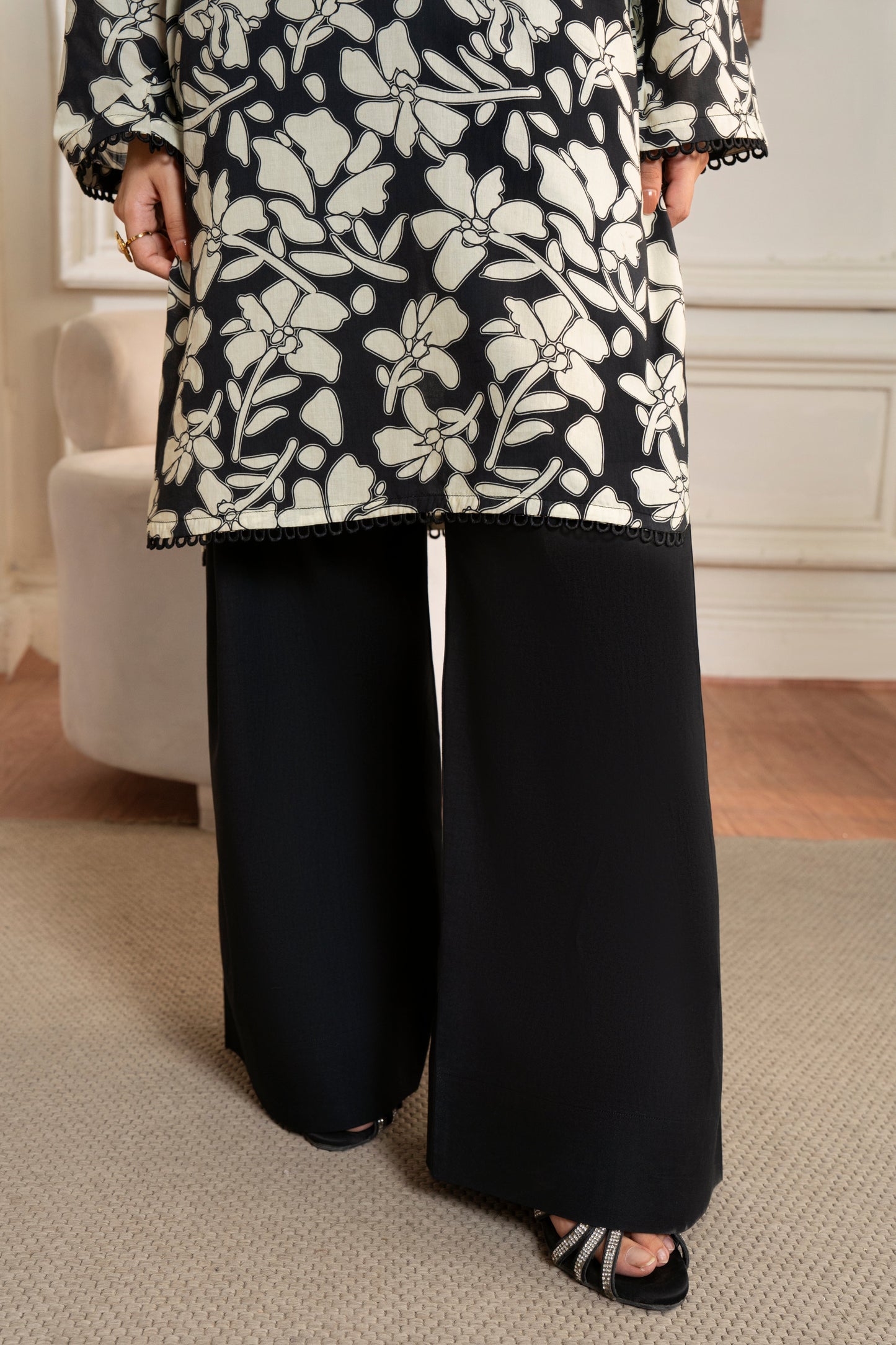Midnight Bloom – Black Print 2-Piece Summer Set