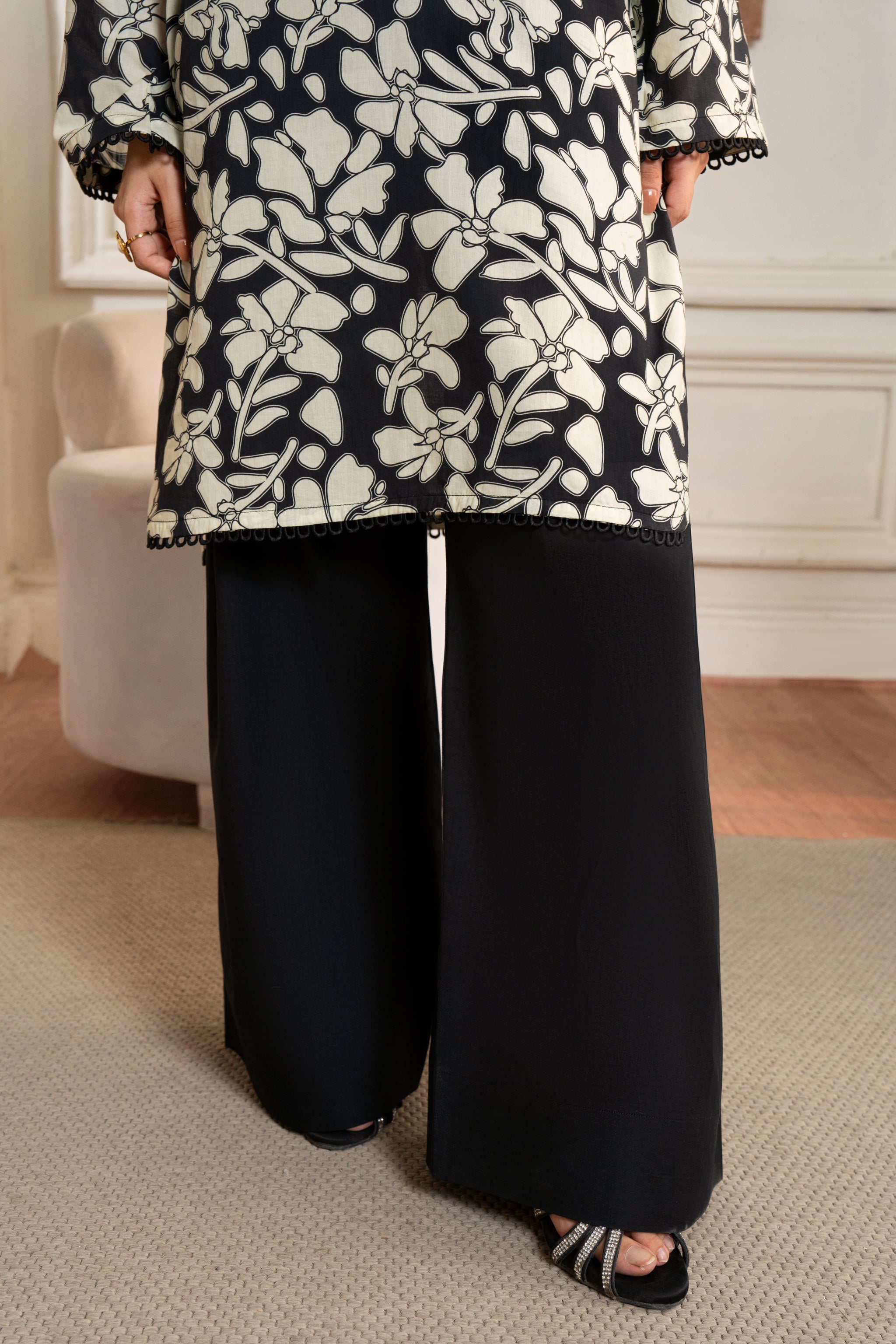 Midnight Bloom – Black Print 2-Piece Summer Set